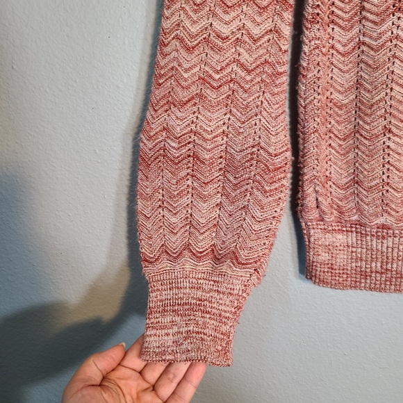 Sweater Project Red White Chevron Puff Wrist - S - Picture 3 of 7